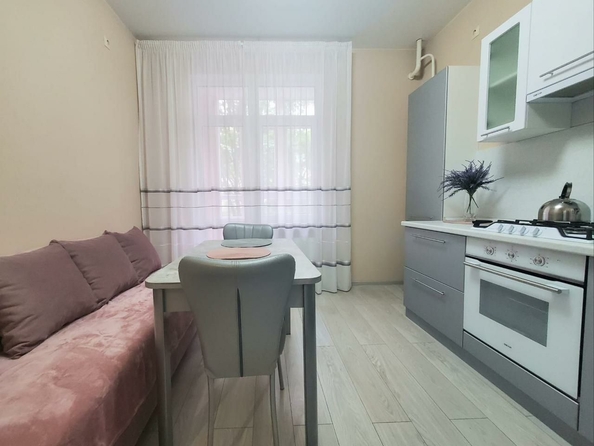 
   Продам 1-комнатную, 40 м², Гоголя ул, к 4

. Фото 1.