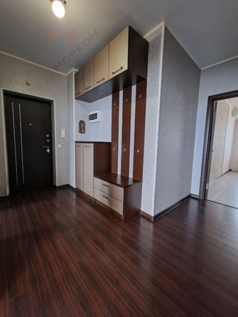 
   Продам 2-комнатную, 79 м², Максима Горького ул, 30

. Фото 2.