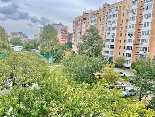 
   Продам 2-комнатную, 65 м², Крылова ул, 81

. Фото 17.