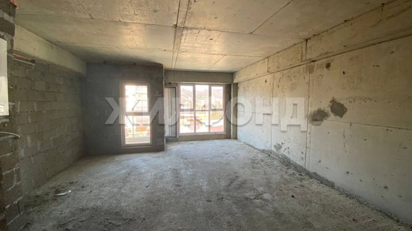 
   Продам 1-комнатную, 33.5 м², Искры ул, 62

. Фото 1.