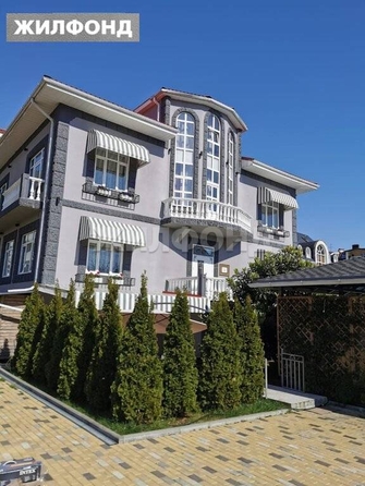 
   Продам дом, 720 м², Сочи

. Фото 4.