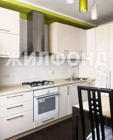 
   Продам 2-комнатную, 54 м², Тюльпанов ул, 41Е

. Фото 2.