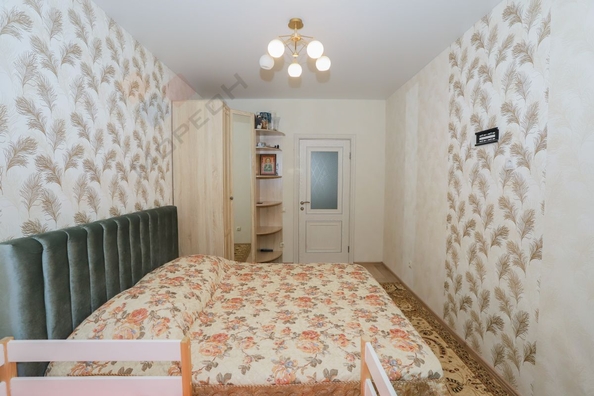 
   Продам 2-комнатную, 61.8 м², Сергея Есенина ул, 133

. Фото 7.