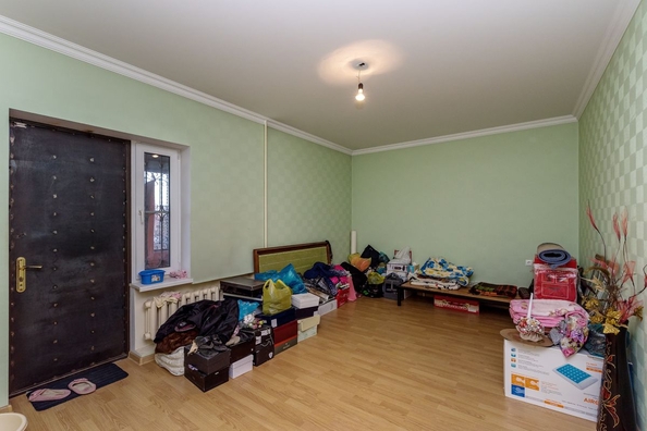 
   Продам дом, 240 м², Краснодар

. Фото 13.