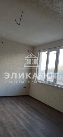 
   Продам 2-комнатную, 43 м², Садовая ул

. Фото 1.