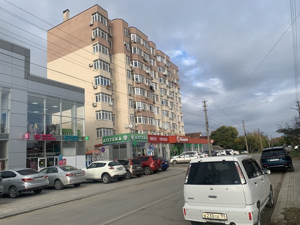 
   Продам студию, 27 м², Ленинградская ул, 56

. Фото 14.