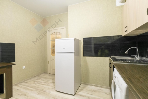 
   Продам 1-комнатную, 31.2 м², Героя Сарабеева В.И. ул, 5к3

. Фото 3.