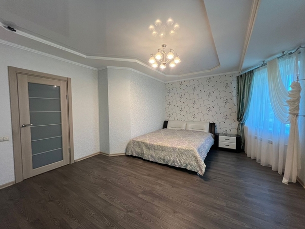 
   Продам 2-комнатную, 79 м², Владимирская ул, 160к4

. Фото 6.