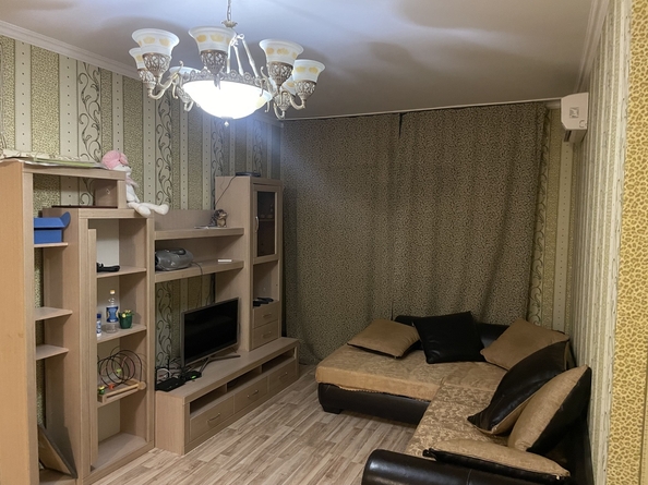 
   Продам 2-комнатную, 78 м², Ленина ул, 183

. Фото 11.