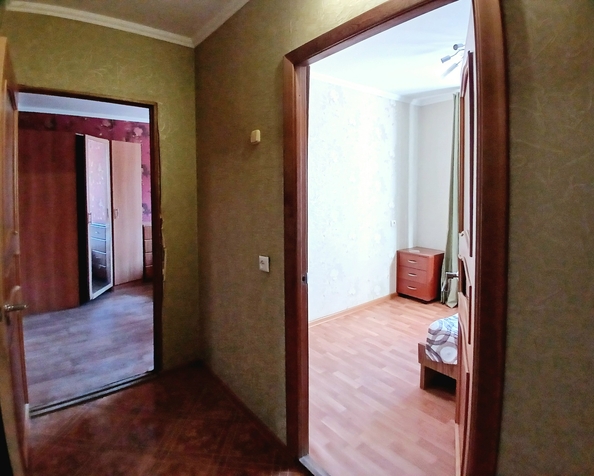 
   Продам 4-комнатную, 92 м², Ленина ул, 143

. Фото 19.