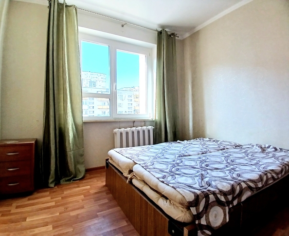 
   Продам 4-комнатную, 92 м², Ленина ул, 143

. Фото 24.