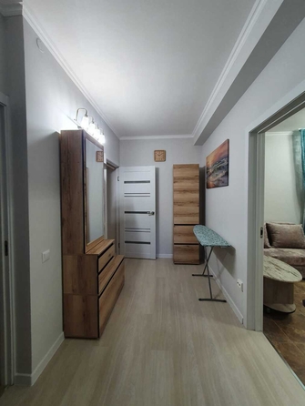 
   Продам 1-комнатную, 37 м², Толстого ул, 106

. Фото 2.