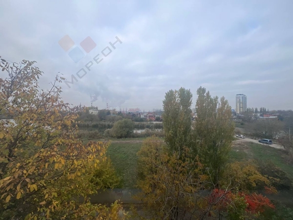 
   Продам 2-комнатную, 41.1 м², Орджоникидзе ул, 1

. Фото 13.