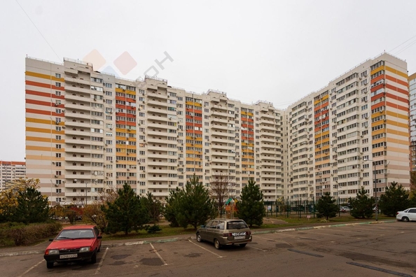 
   Продам 3-комнатную, 89.7 м², Героя Яцкова И.В. ул, 28

. Фото 30.