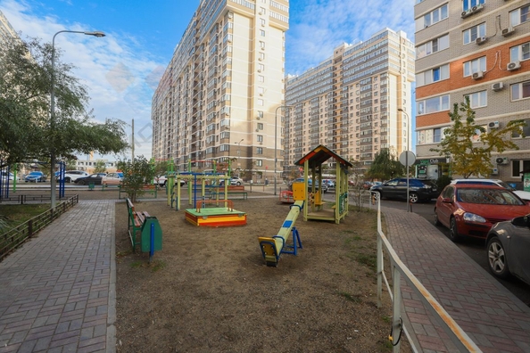 
   Продам 2-комнатную, 64.4 м², Евгении Жигуленко ул, 11к1

. Фото 27.