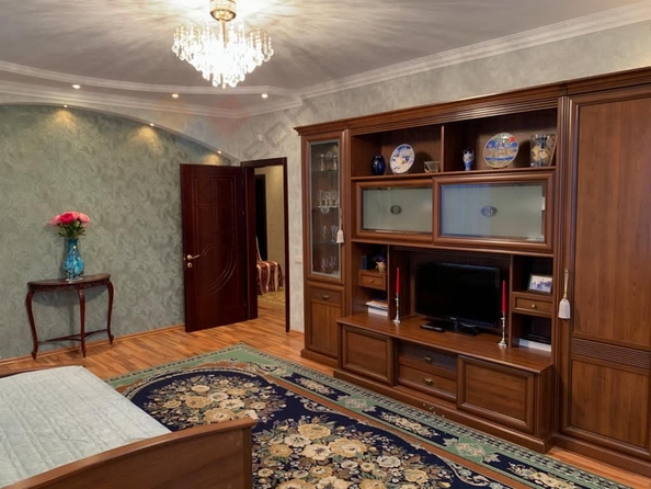 
   Продам дом, 392.5 м², Краснодар

. Фото 8.