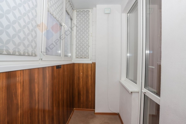 
   Продам 1-комнатную, 32 м², Героя Яцкова И.В. ул, 1/10

. Фото 9.