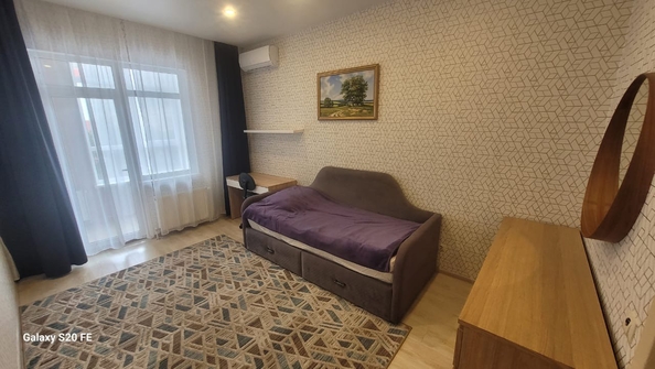 
   Продам 3-комнатную, 118 м², Витебская ул, к 4

. Фото 8.