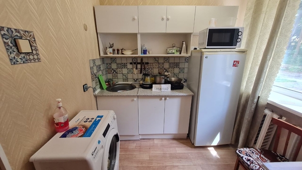 
   Продам 1-комнатную, 28 м², Пионерская ул, д 8

. Фото 1.