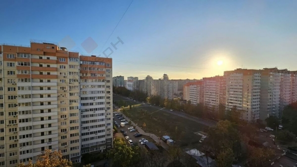 
   Продам 2-комнатную, 60.1 м², Героя Аверкиева А.А. ул, 13

. Фото 6.