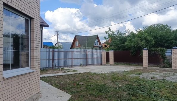 
   Продам дом, 180 м², Краснодар

. Фото 5.