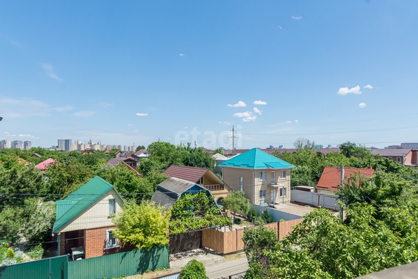 
   Продам дом, 300 м², Краснодар

. Фото 6.