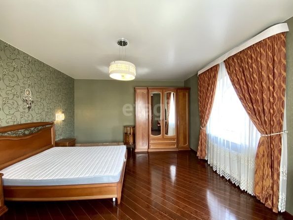 
   Продам дом, 212 м², Краснодар

. Фото 11.