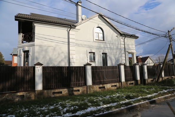 
   Продам дом, 361.4 м², Краснодар

. Фото 1.