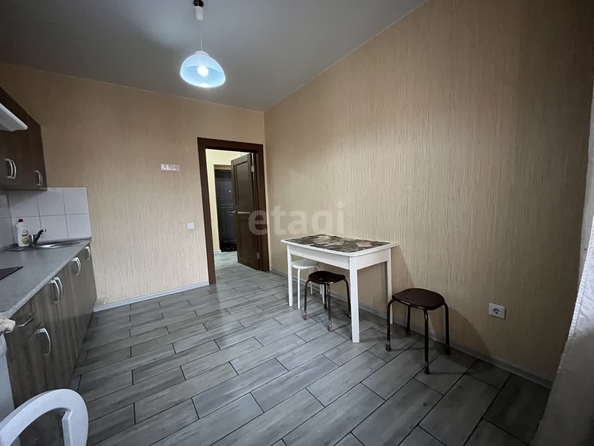 
   Продам 1-комнатную, 34.9 м², Тургенева ул, 33/1  6

. Фото 3.