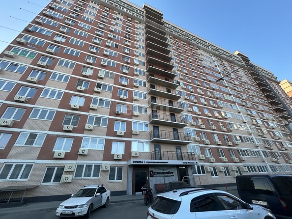 
   Продам 2-комнатную, 59 м², Западный Обход ул, 39/2  3

. Фото 10.