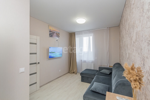 
   Продам 1-комнатную, 33.7 м², Западный Обход ул, 39/2  1

. Фото 3.