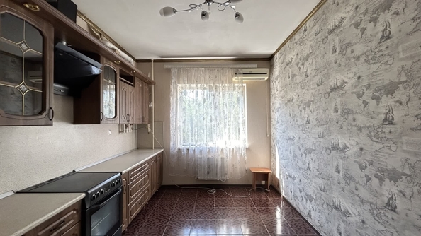 
   Продам 1-комнатную, 39.8 м², Тургенева ул, 25Н/7

. Фото 1.