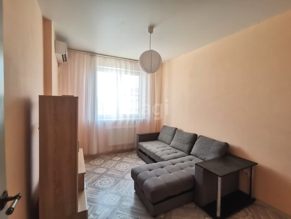 
   Продам 1-комнатную, 30 м², Западный Обход ул, 42/2

. Фото 4.