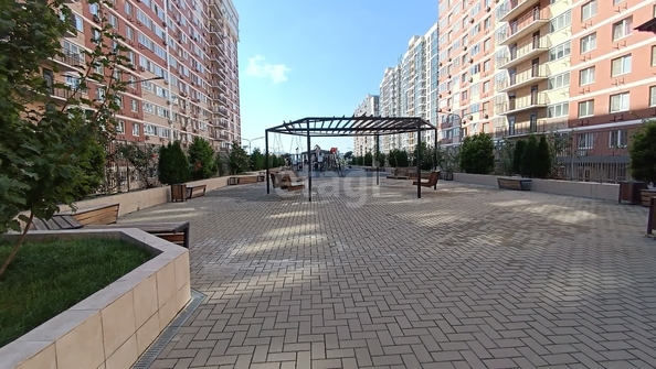 
   Продам 1-комнатную, 34 м², Западный Обход ул, 39/2  3

. Фото 16.