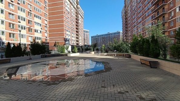 
   Продам 1-комнатную, 34 м², Западный Обход ул, 39/2  3

. Фото 17.