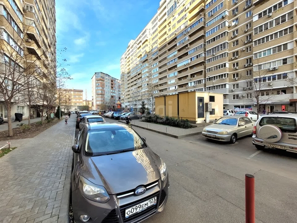 
   Продам 2-комнатную, 49.3 м², Московская ул, 144/1

. Фото 32.