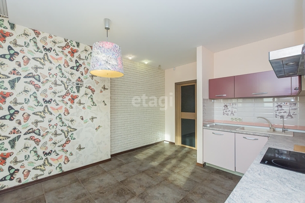 
   Продам 2-комнатную, 76.3 м², Зиповская ул, 5/3

. Фото 23.