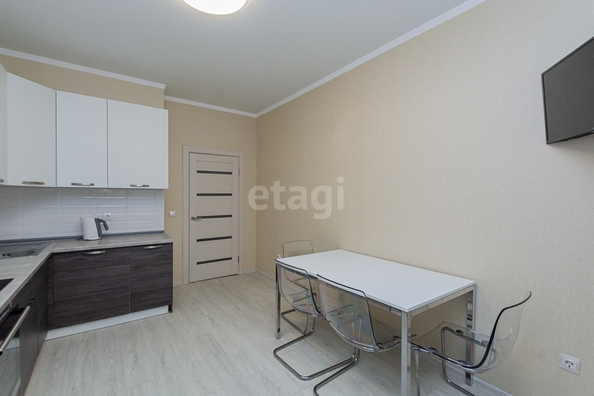 
   Продам 1-комнатную, 47.9 м², Дальний (Знаменский тер. ДНТ) проезд, 9/1

. Фото 3.