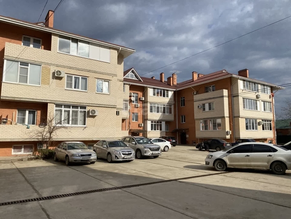 
   Продам 2-комнатную, 54.8 м², Карельская ул, 51/7

. Фото 11.