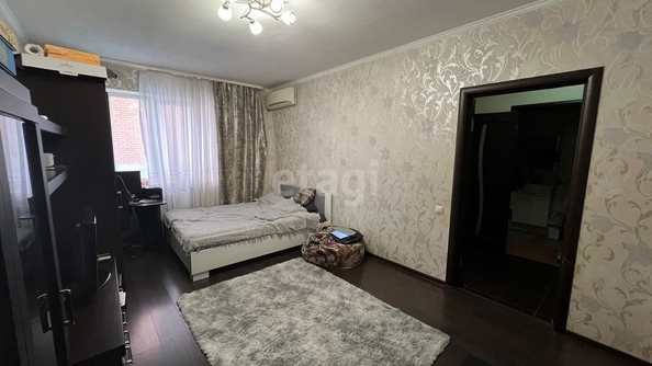 
   Продам 1-комнатную, 39 м², Агрохимическая ул, 112/2

. Фото 2.