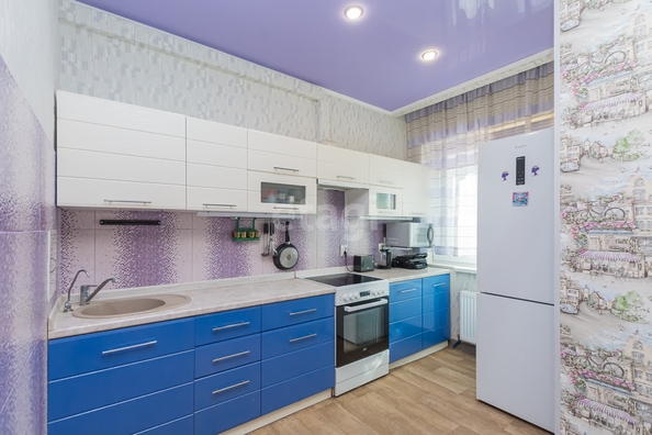 
   Продам 2-комнатную, 74.5 м², Командорская ул, 5/2

. Фото 3.