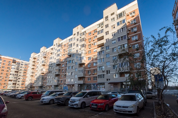 
   Продам 3-комнатную, 74.5 м², Командорская ул, 5/2

. Фото 33.