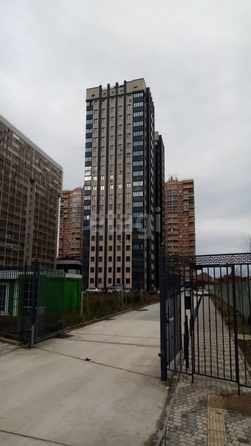 
   Продам 1-комнатную, 39.6 м², Домбайская ул, 10/2

. Фото 2.