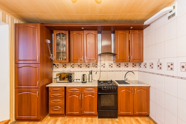 
   Продам 3-комнатную, 73.6 м², Ставропольская ул, 170

. Фото 6.