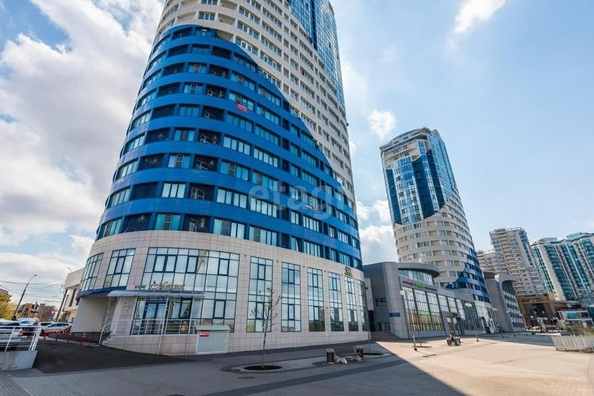 
   Продам 3-комнатную, 104 м², Кубанская Набережная ул, 39

. Фото 10.