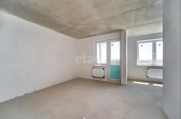 
   Продам 1-комнатную, 19.7 м², Заполярная ул, 45

. Фото 2.