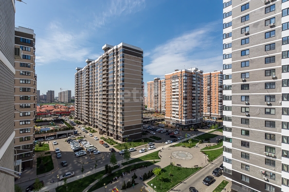 
   Продам 1-комнатную, 35.7 м², Адмиралтейский б-р, 3/1

. Фото 19.