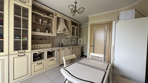 
   Продам 1-комнатную, 57.4 м², Новороссийская ул, 11б

. Фото 8.