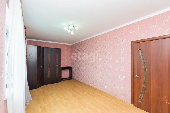 
   Продам 2-комнатную, 48.4 м², Сочинская ул, 31

. Фото 4.