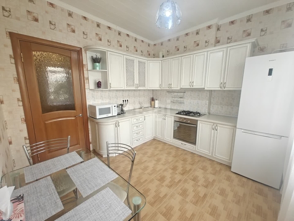 
   Продам 1-комнатную, 51.6 м², Восточно-Кругликовская ул, 56

. Фото 3.